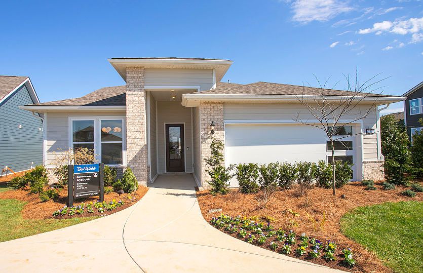 Mystique Exterior