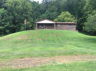 431 Sandsuck Rd, Argillite, KY 41121