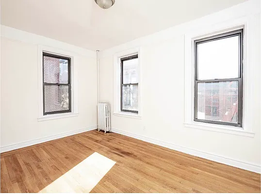 Rented by City Connections Realty | media 15