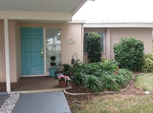 3720 Village Green Dr #104, Sarasota, FL 34239