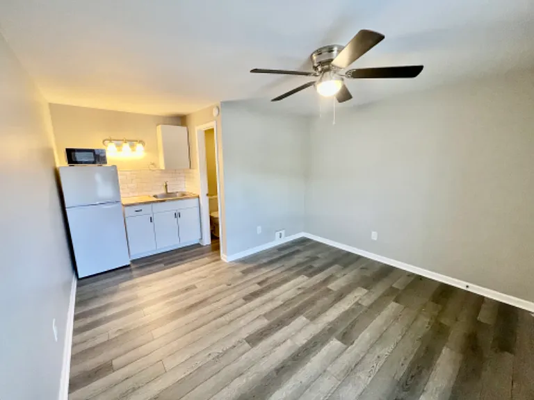 603 S Jefferson Ave #5 — Photo 2