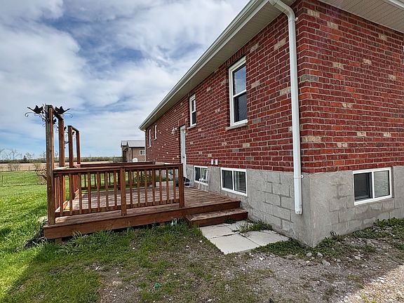 3rd image of 488 Fenel Rd