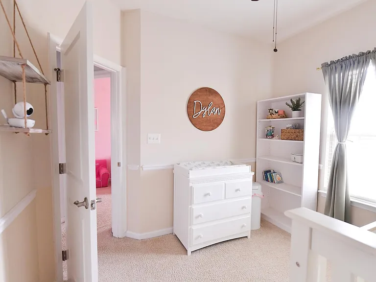 4644 Hudson St — Photo 22