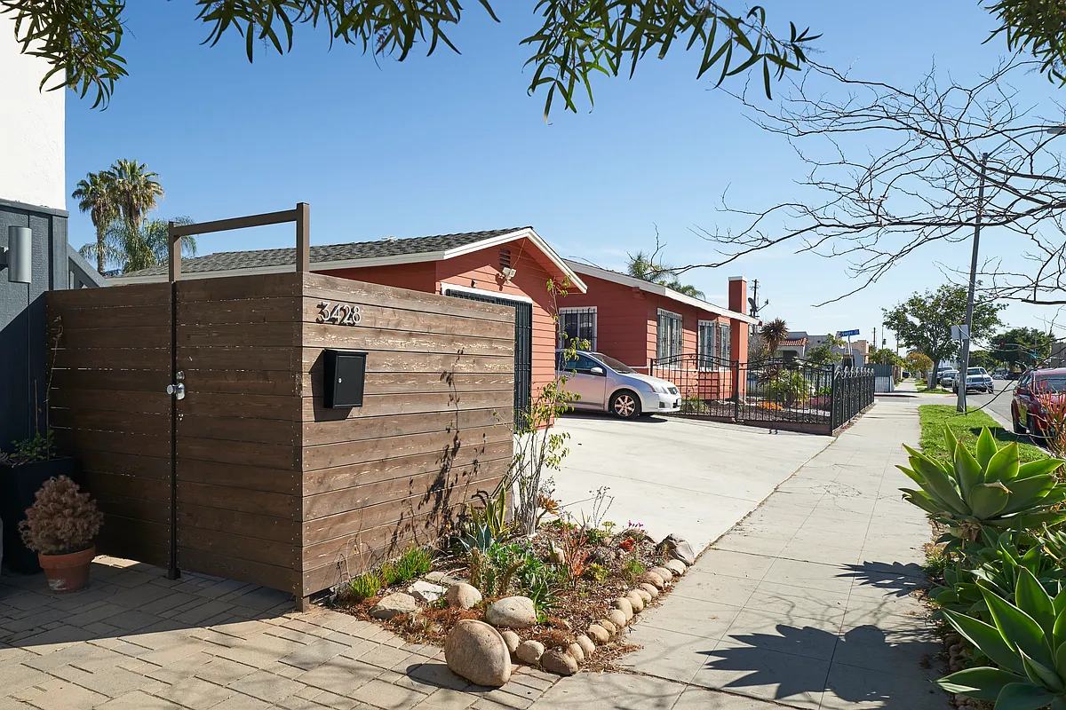 Building Photo - 3428 Orange Ave