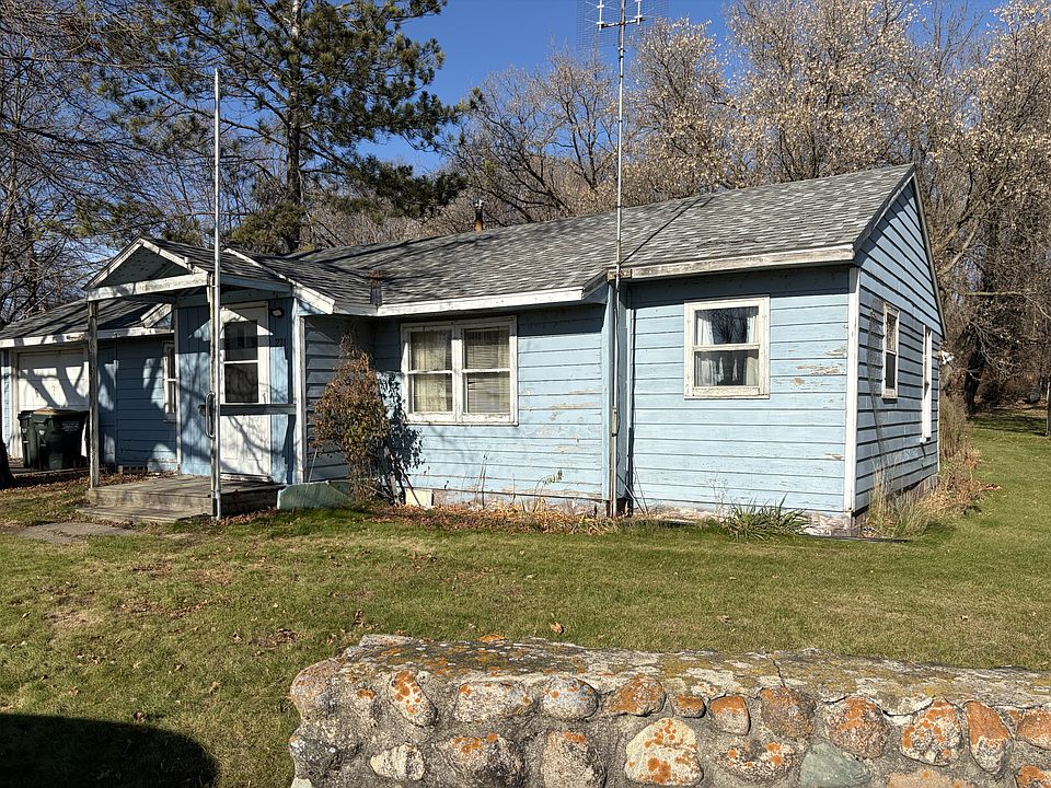 1st image of 271 E Sandy Beach Dr NE