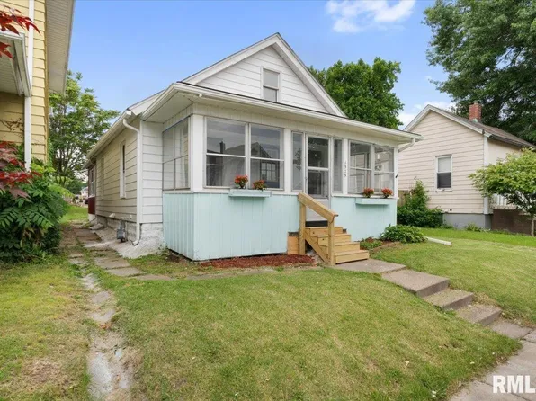 1525 W Pleasant St, Davenport, IA 52804