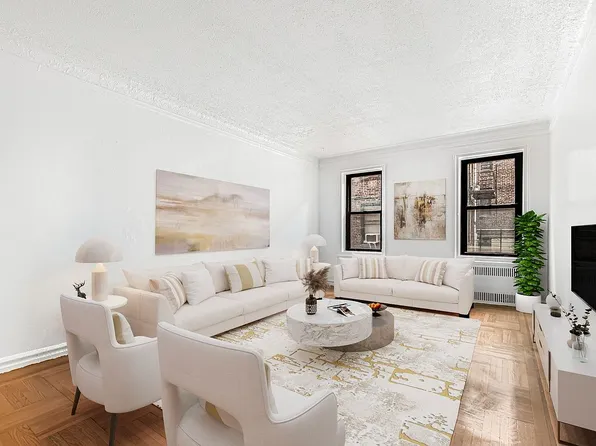 4301 46th St APT 1J, Long Island City, NY 11104