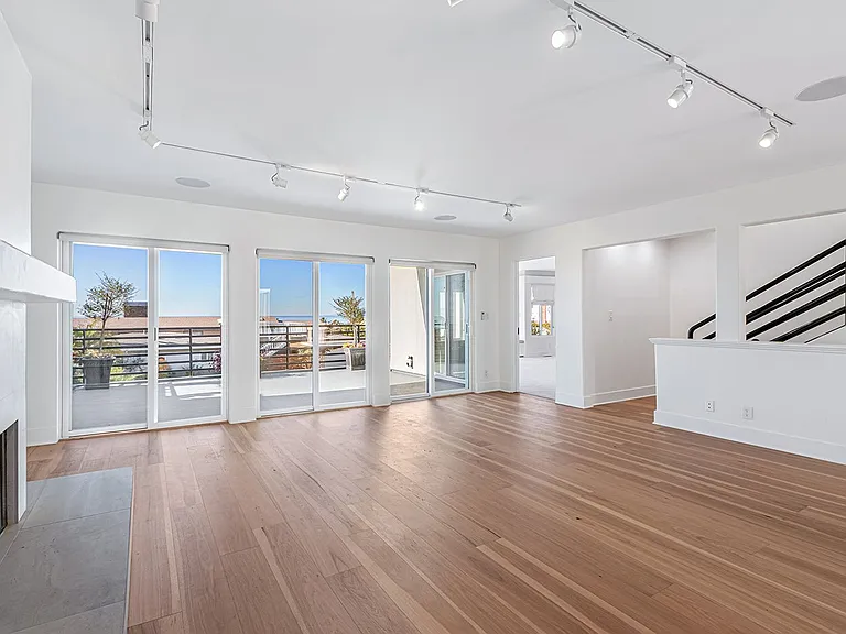 204 N Poinsettia Ave — Photo 6