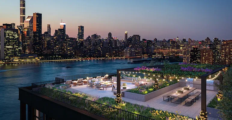 Rented by R New York | media 9