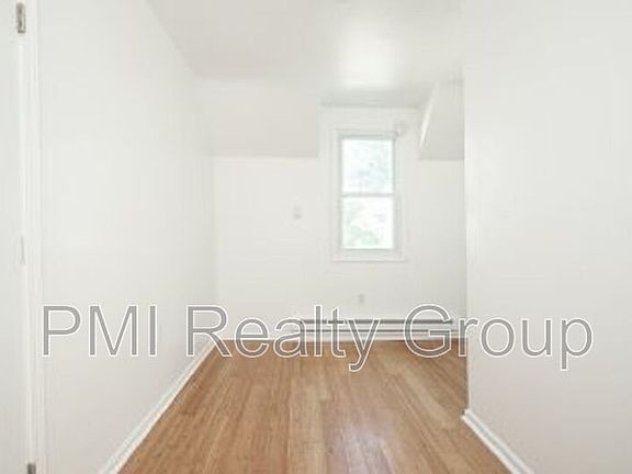 4th image of 116 Water St #Up