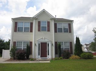 133 N Honey Springs Ave, Fuquay Varina, NC 27526