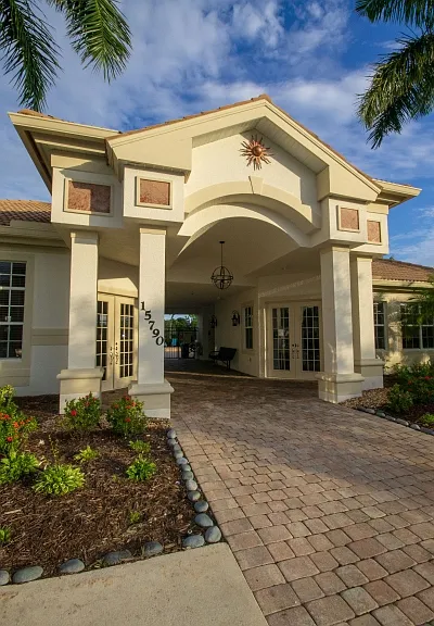 16152 Parque Ln — Photo 37