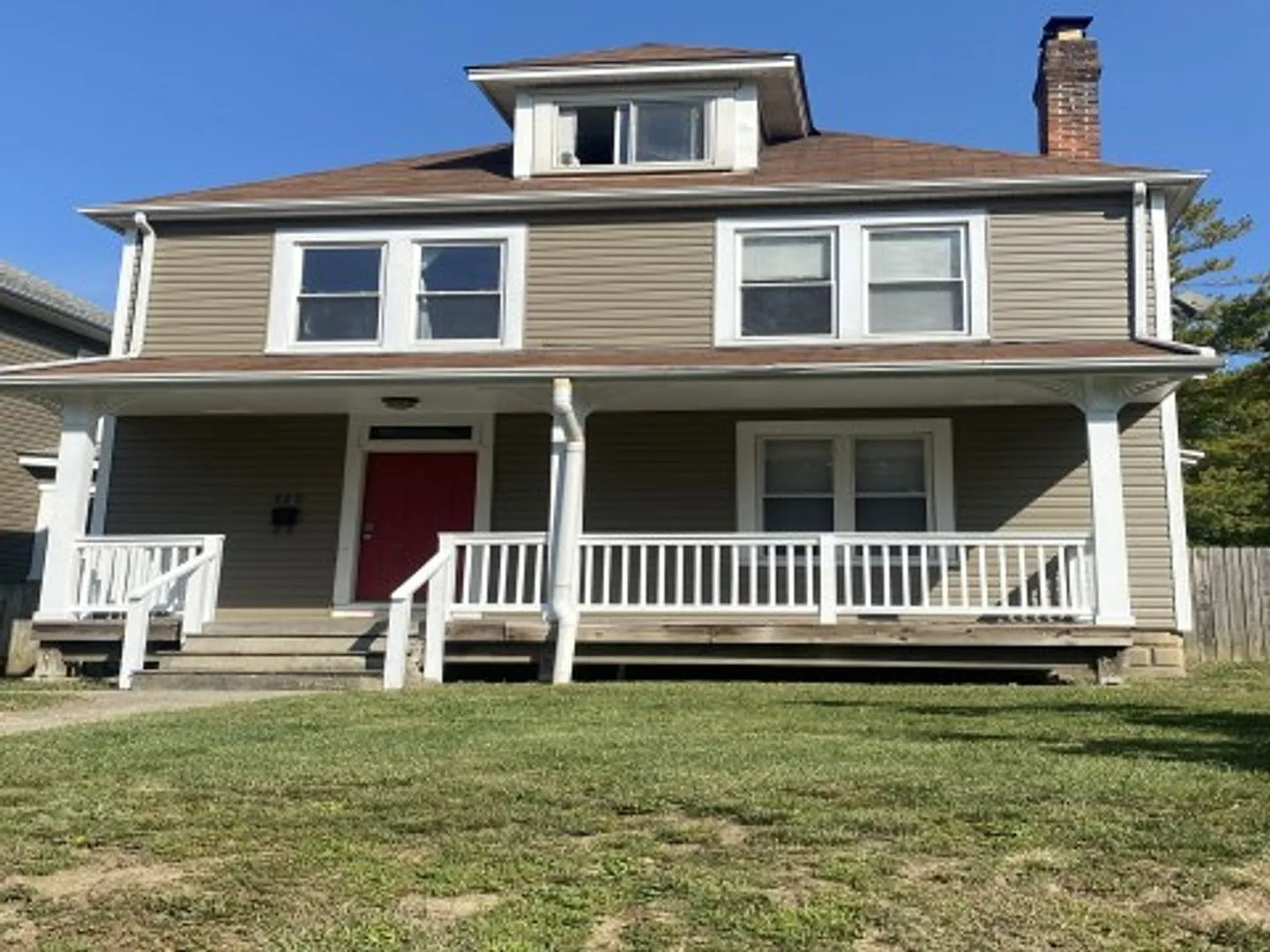 Welcome To 372 E 13th 4 Bedroom 2 Bathroom Student Housing For The 2027-2028 Osu School Year! — Photo 1