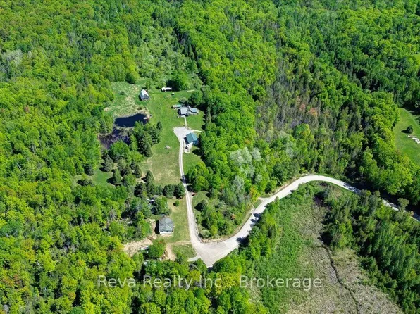 344 Hutson Lake Rd, Greater Madawaska, ON K0J 2R0