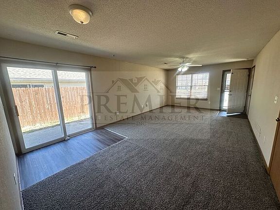 3rd image of 1018 Christie Ln