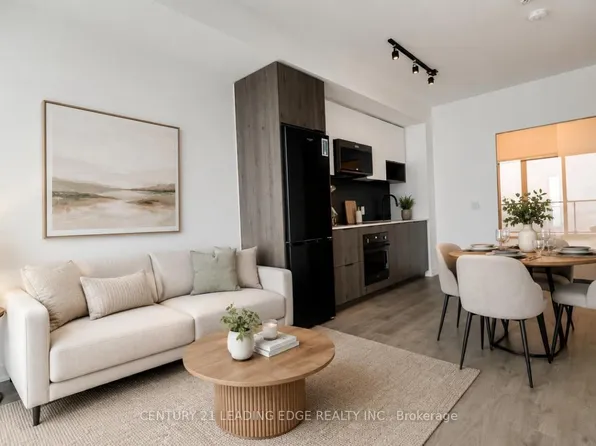 5 Defries St #2504, Toronto, ON M5A 0W7