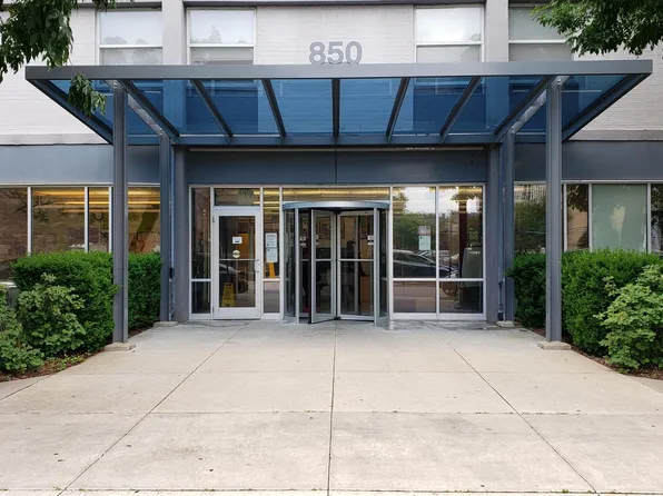 North Eastwood Shores