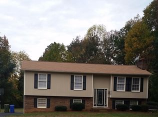 296 Livengood Dr, Winston Salem, NC 27107
