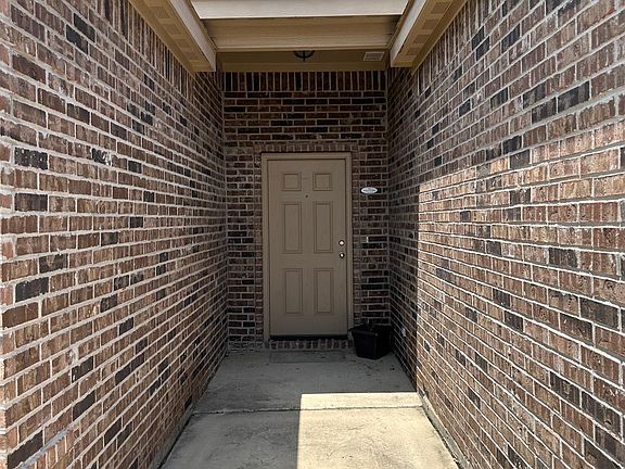 2nd image of 344 Lead Creek Dr