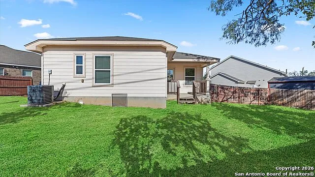 7411 Hazel Cv — Photo 21