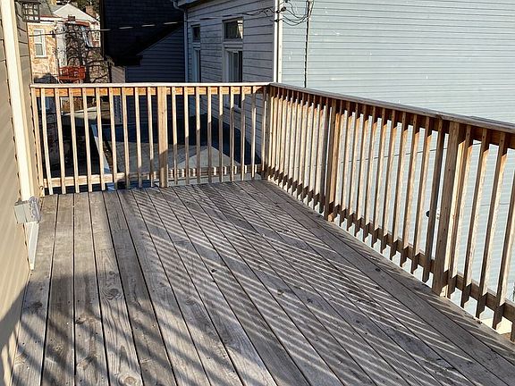 5th image of 1952 Arlington Ave #2
