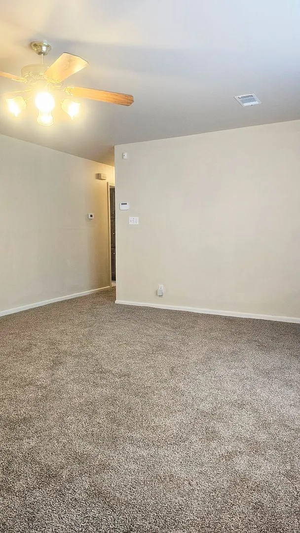 5555 Springvale Apartments — Photo 2