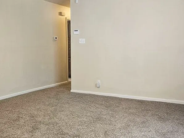 5555 Springvale Apartments