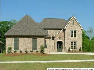 12491 Legacy Hills Dr, Geismar, LA 70734
