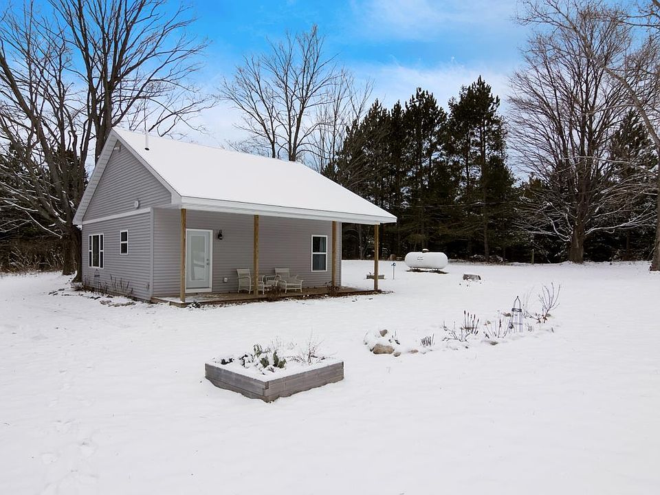 1st image of 3076 County Road 571 NE