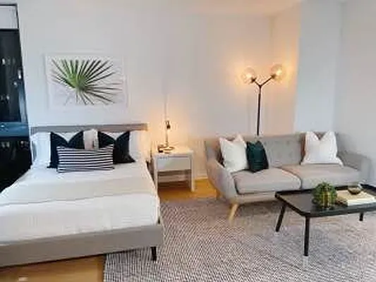 Rented by Olympia House Delaware LP | media 15