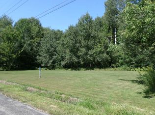 Holman Dr, Erie, PA 16509