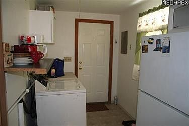 4th image of 1013 Leroy St