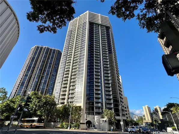 1212 Nuuanu Ave APT 1307, Honolulu, HI 96817
