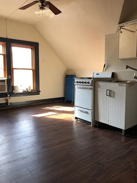 1 bed, 500 sqft, $825 — Photo 4