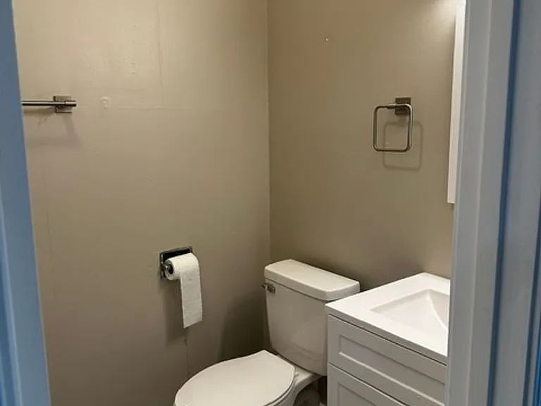 108 Gay St — Photo 12
