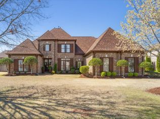 1811 Stillwind Ln, Collierville, TN 38017