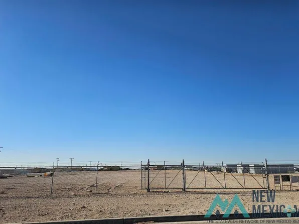 607 Del Rio St, Carlsbad, NM 88220