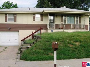 5104 N 53rd St, Omaha, NE 68104