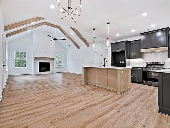 5th image of 2 Boswell Ln