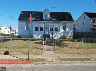 1565 Beale St, Linwood, PA 19061