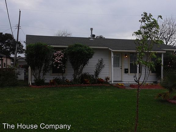 2nd image of 1527 Campbell Ln