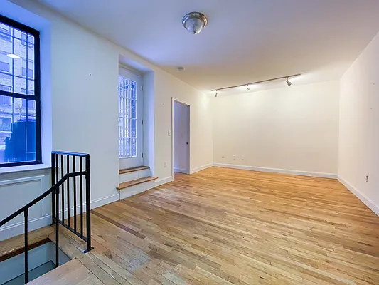 Rented by Corcoran | media 37