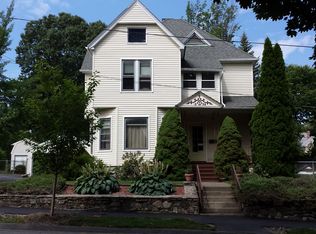 7 Ball St, Worcester, MA 01603