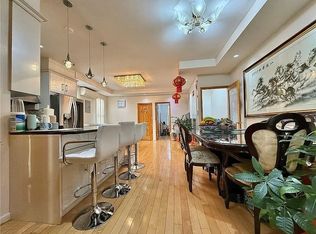 2338 E 24th St #2L, Brooklyn, NY 11229