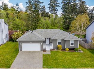 772 SW Regency Dr, Oak Harbor, WA 98277
