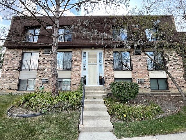 1st image of 180 S Waters Edge Dr APT 202