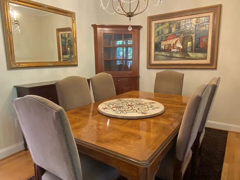 Formal dining room