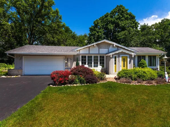 2510 Anita DRIVE, Brookfield, WI 53045