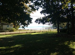 5990 7th St, Deale, MD 20751