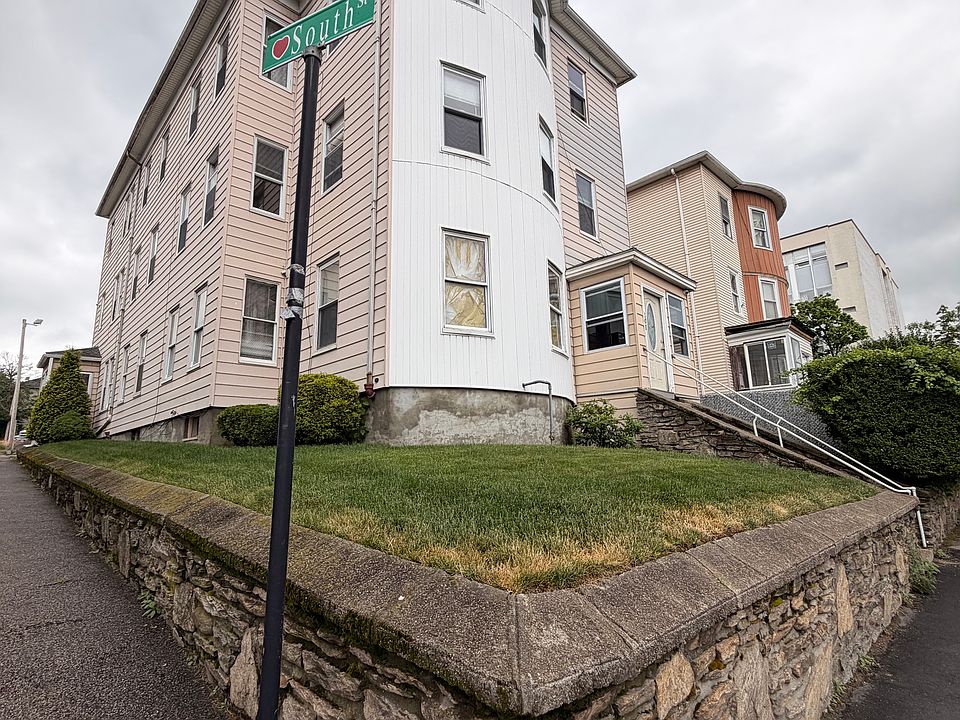 1st image of 101 Providence St APT 2